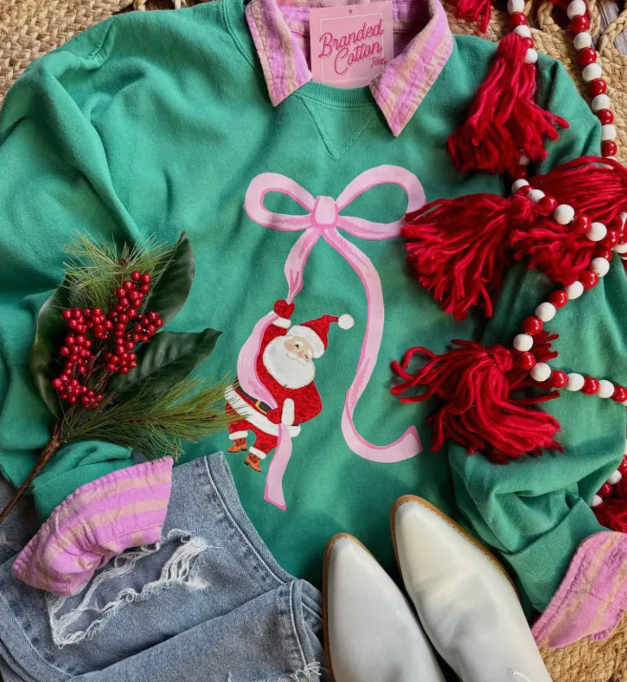 Santa Hanging Bow Green Sweatshirt
